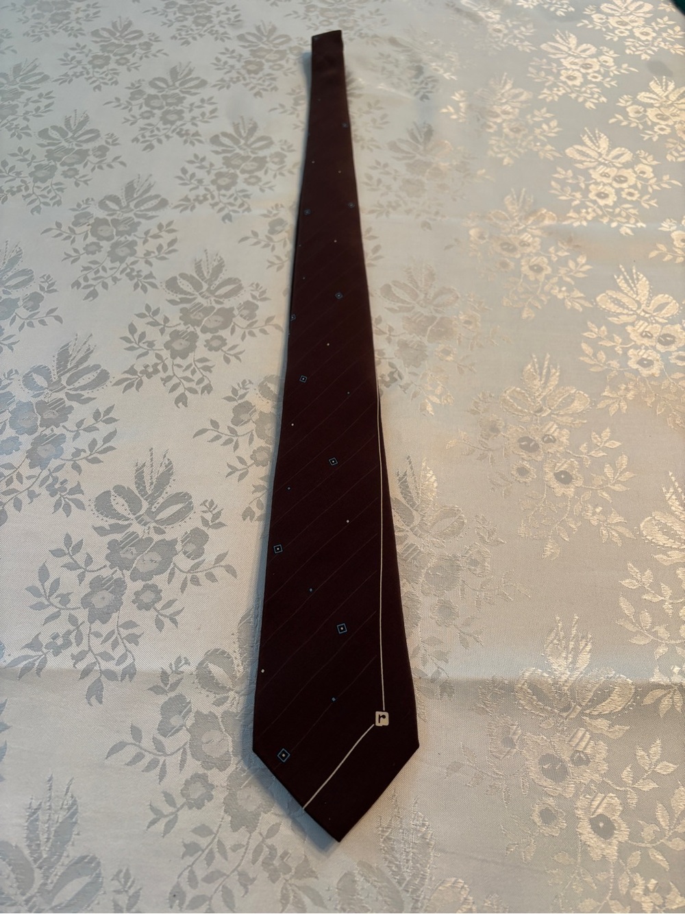 Paco Rabanne Men's Burgundy Tie with Subtle Diamond Motif